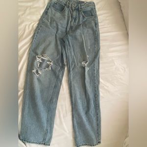 H&M baggy 90s jeans